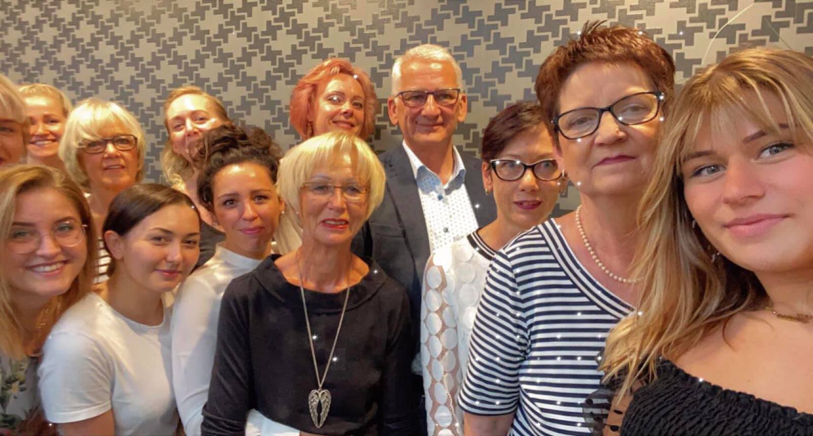 Team Meeting mit der Hair & Beauty Lounge in Sarstedt