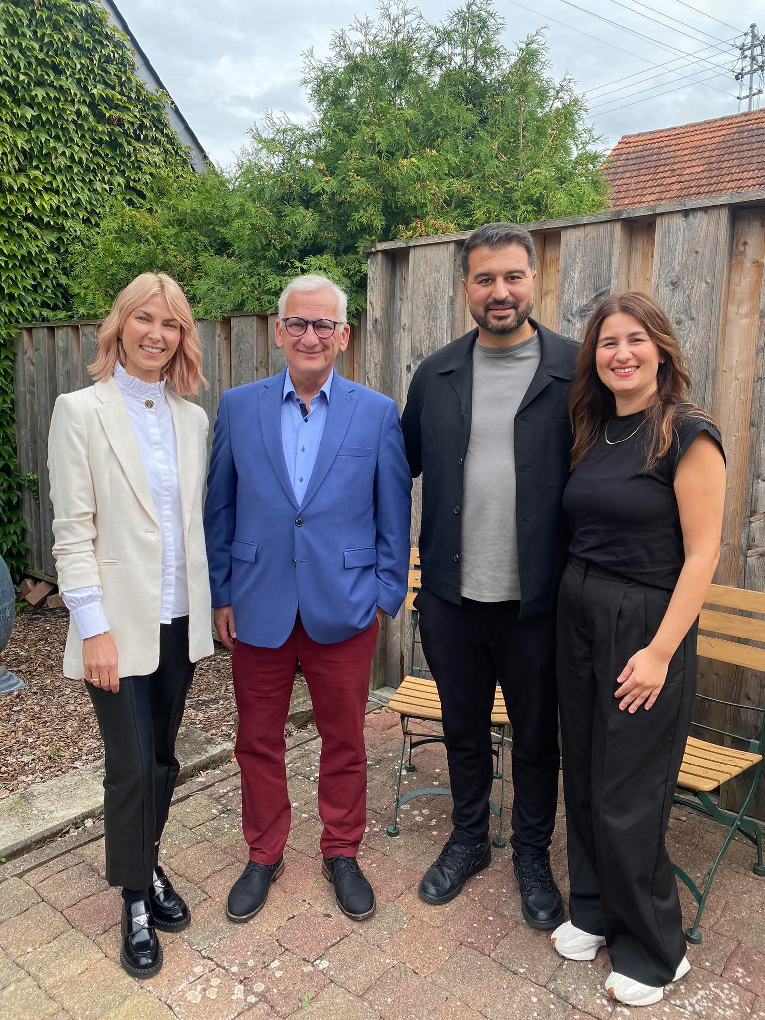 Meeting mit Happy Cut Friseure